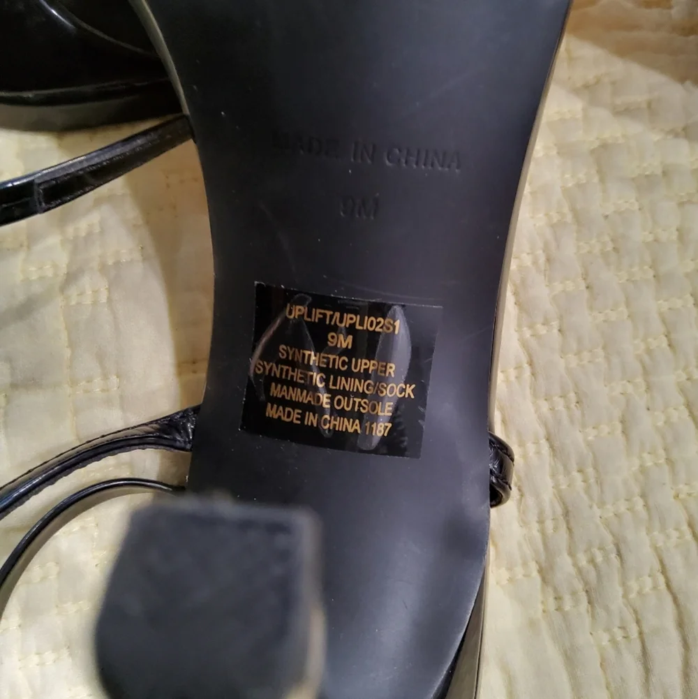 Steve Madden Uplift Vegan Patent Leather Elegant Black Strappy Heels Size 9